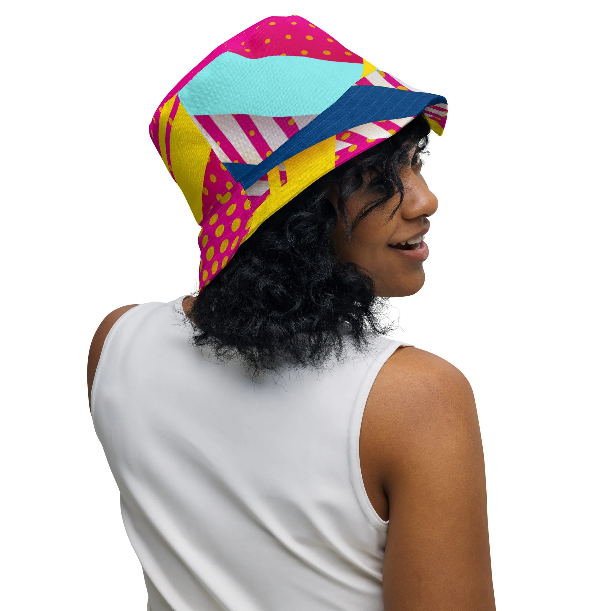 PINK ABSTRACT FITNESS COLLECTION  - Reversible bucket hat