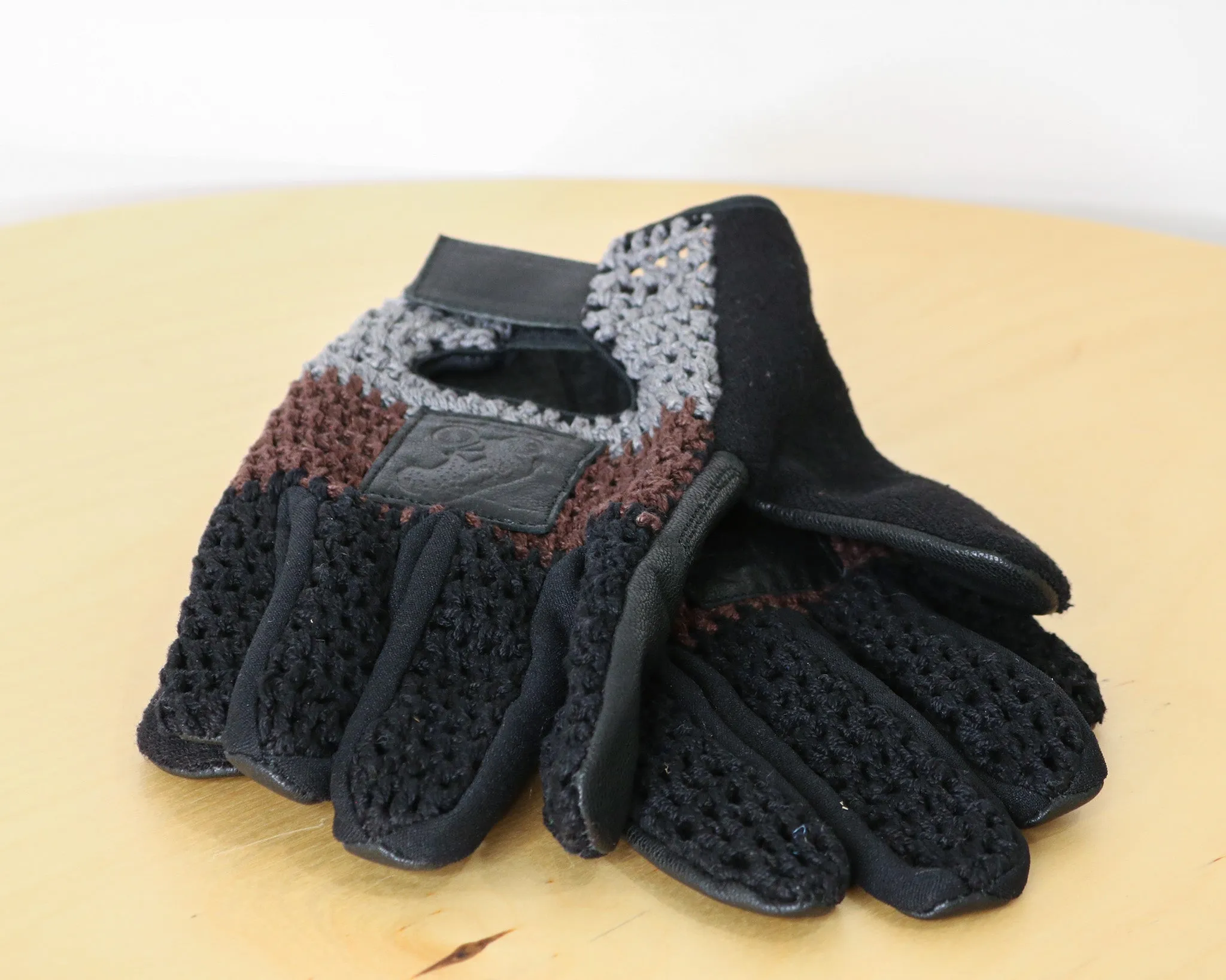 Retro Mountain Biking Gloves