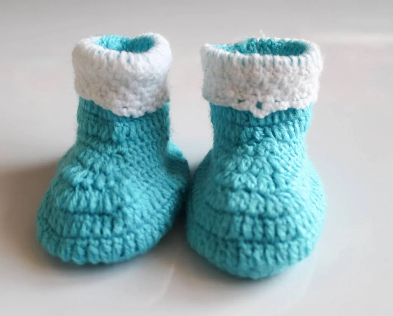 Woolen Soft Sole Blue Booties For Kids