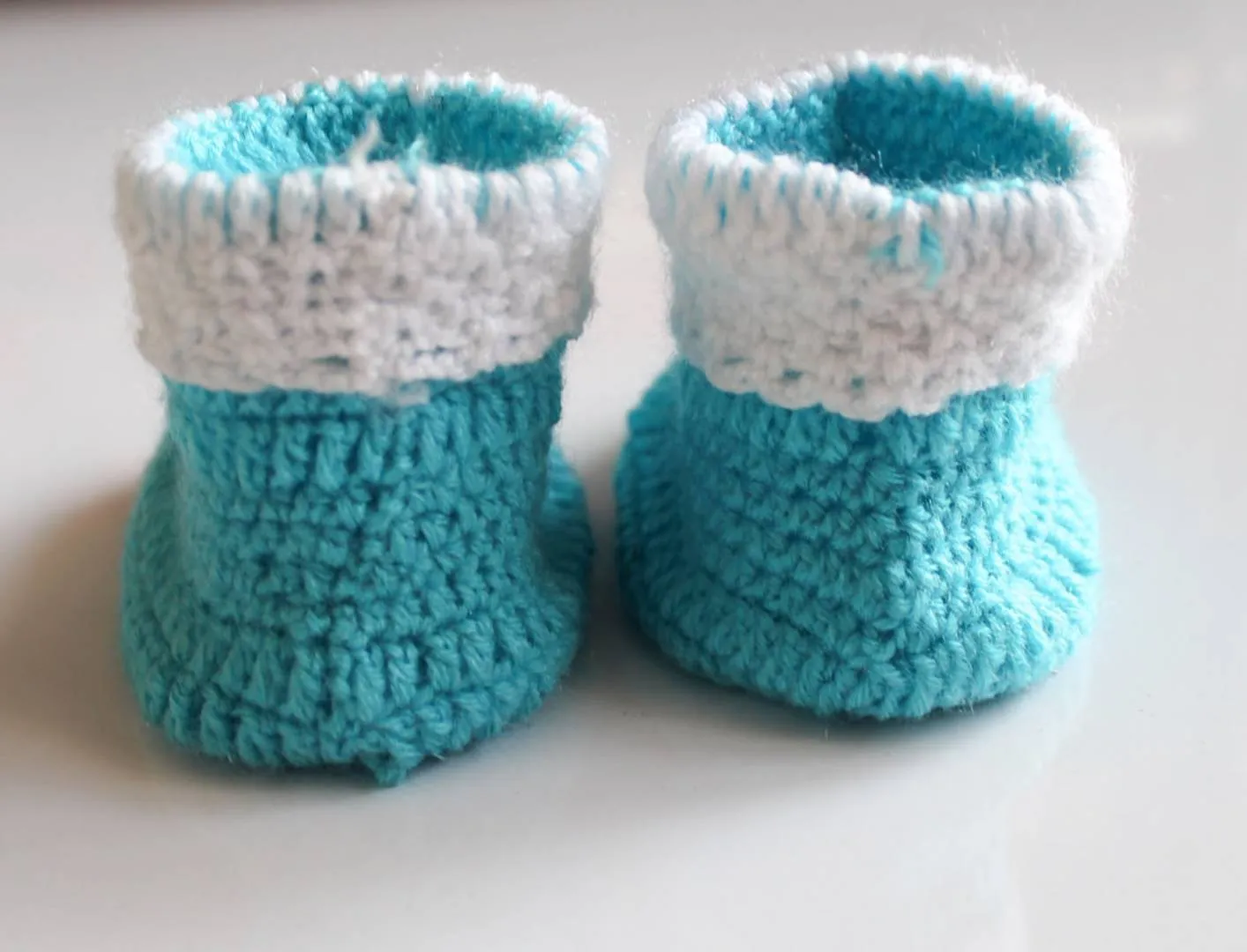 Woolen Soft Sole Blue Booties For Kids