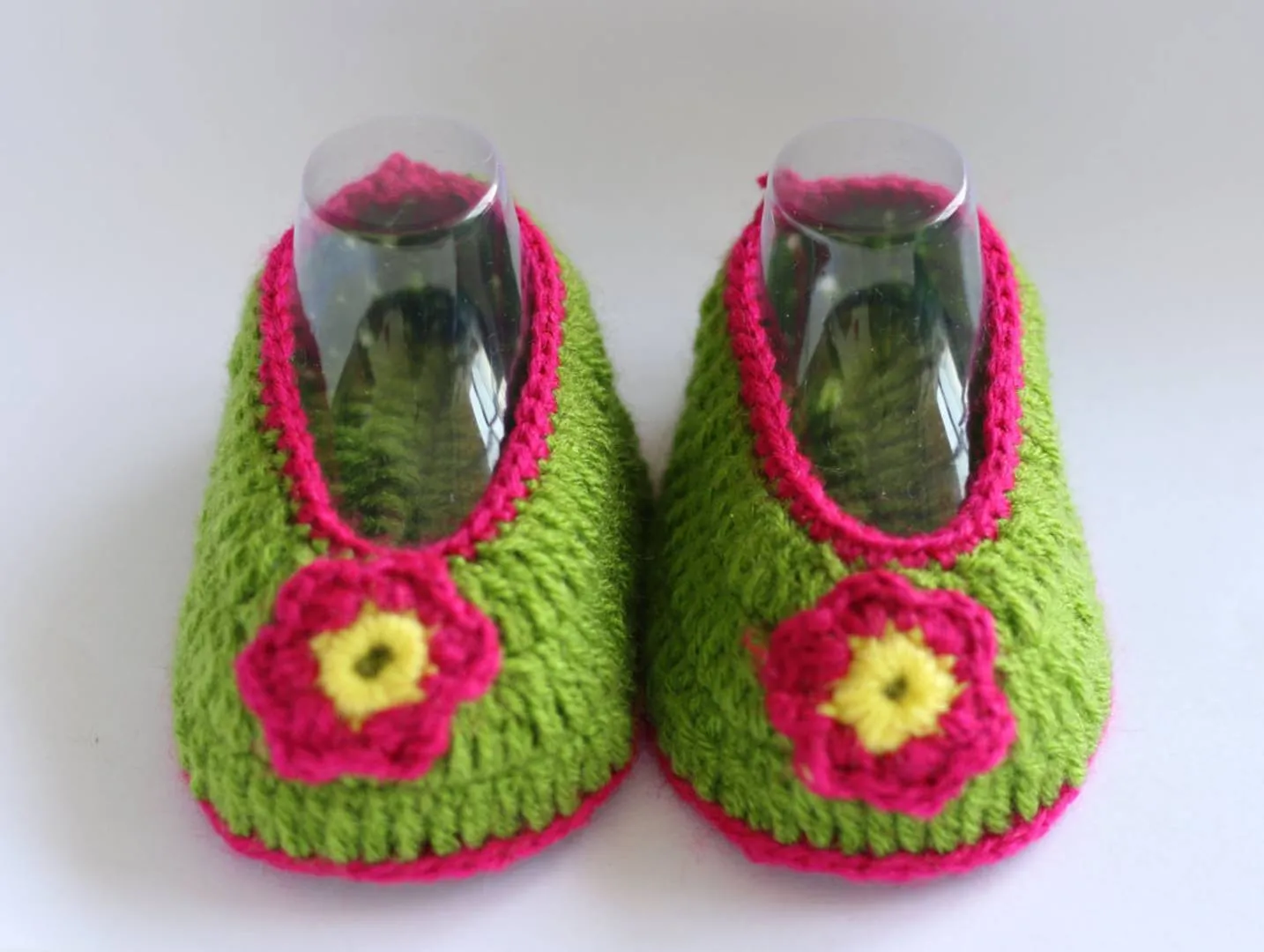 Woolen Soft Sole Green Booties For Kids