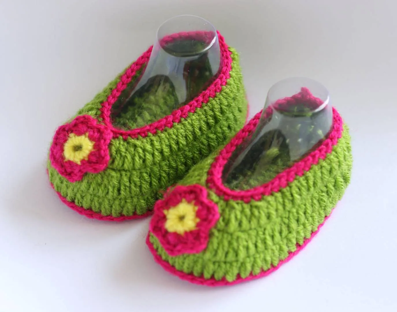 Woolen Soft Sole Green Booties For Kids